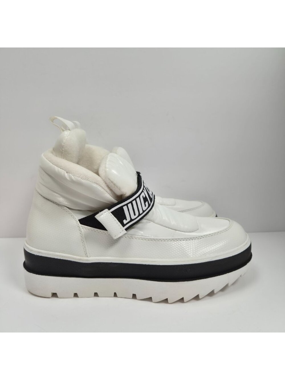 Juicy Couture Veronica Women's White Puffer Platform Boots US Size 8